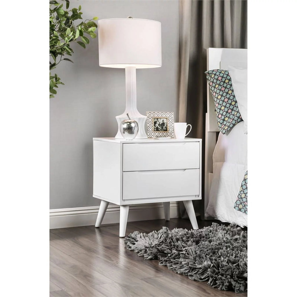 White Solid Wood King Bedroom Set with Nightstand Z825584