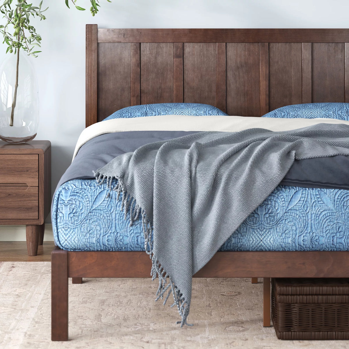 Queen Acacia Wood Platform Bed Frame E19456