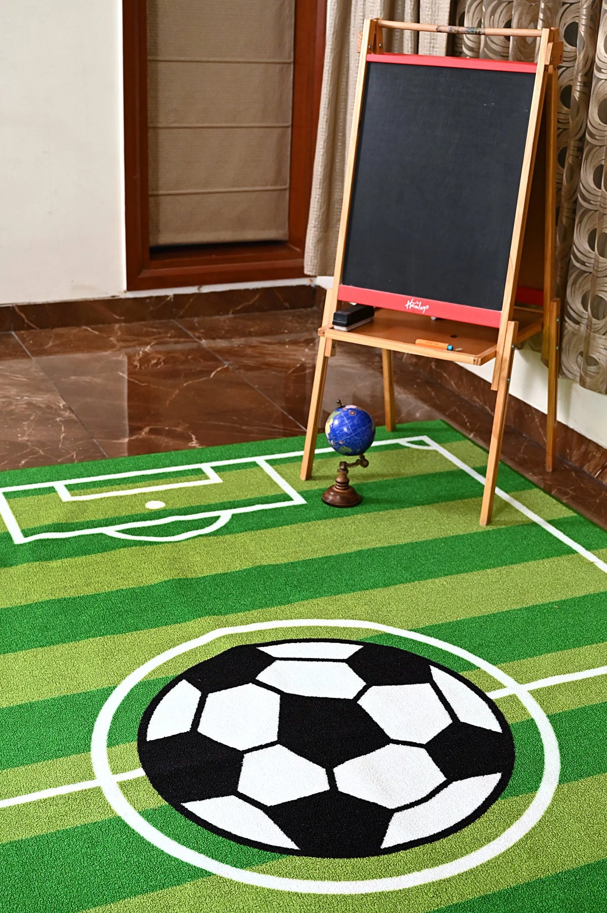 Green 2 ft. 2 in. x 3 ft. Indoor Area Rug with Jute Backing Y7027