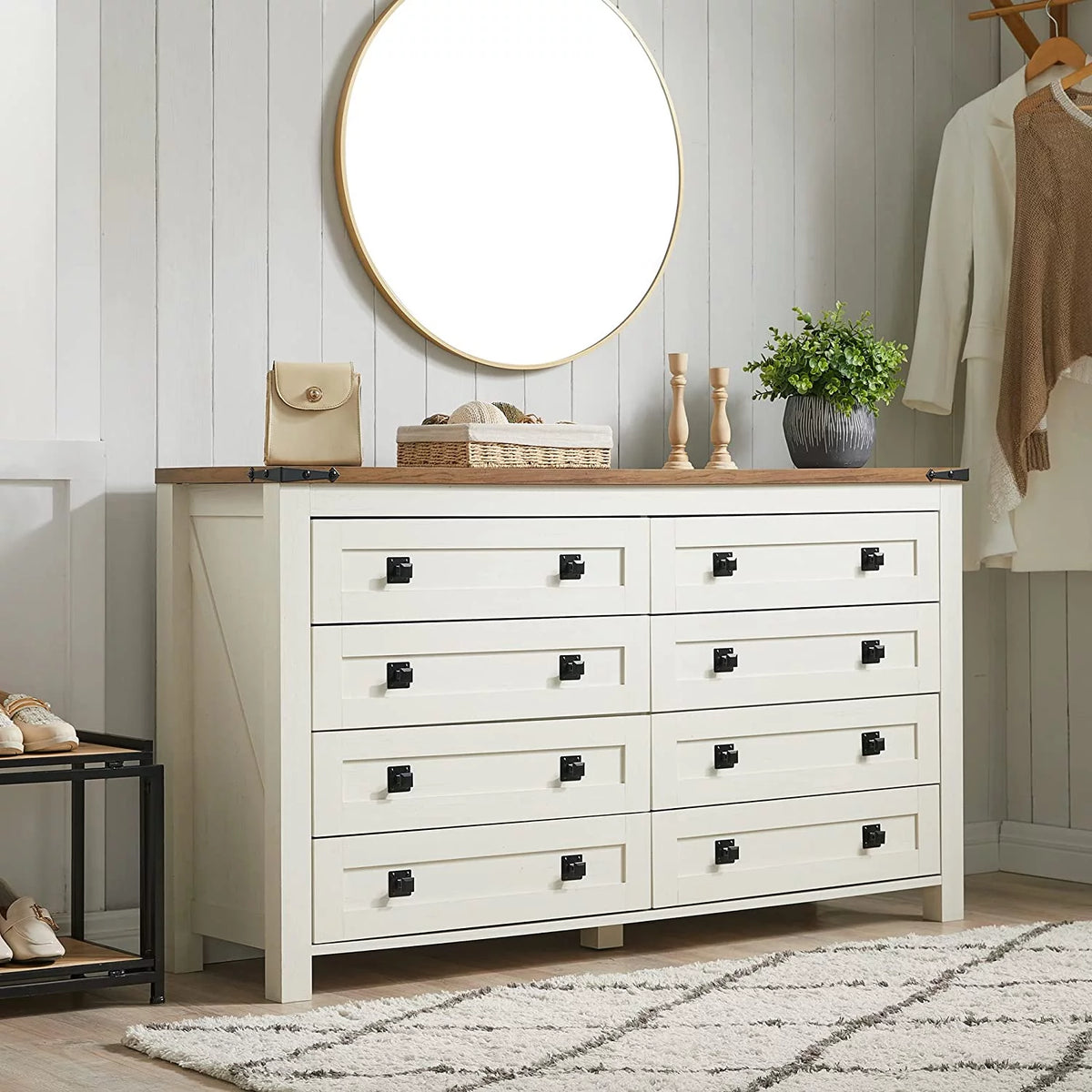 8 Drawer Wood Dresser O239386