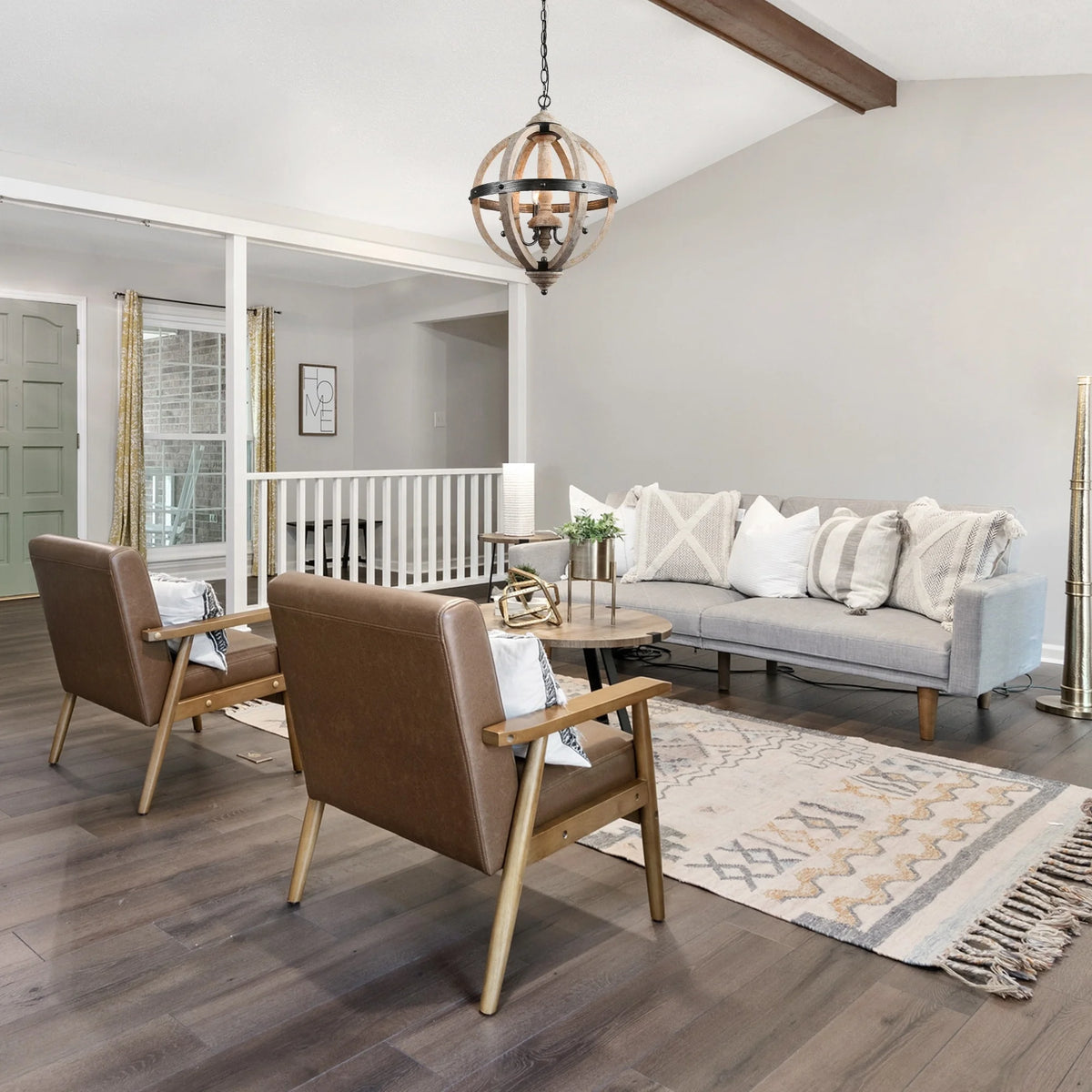Farmhouse 3-Light Wood Chandelier H49616